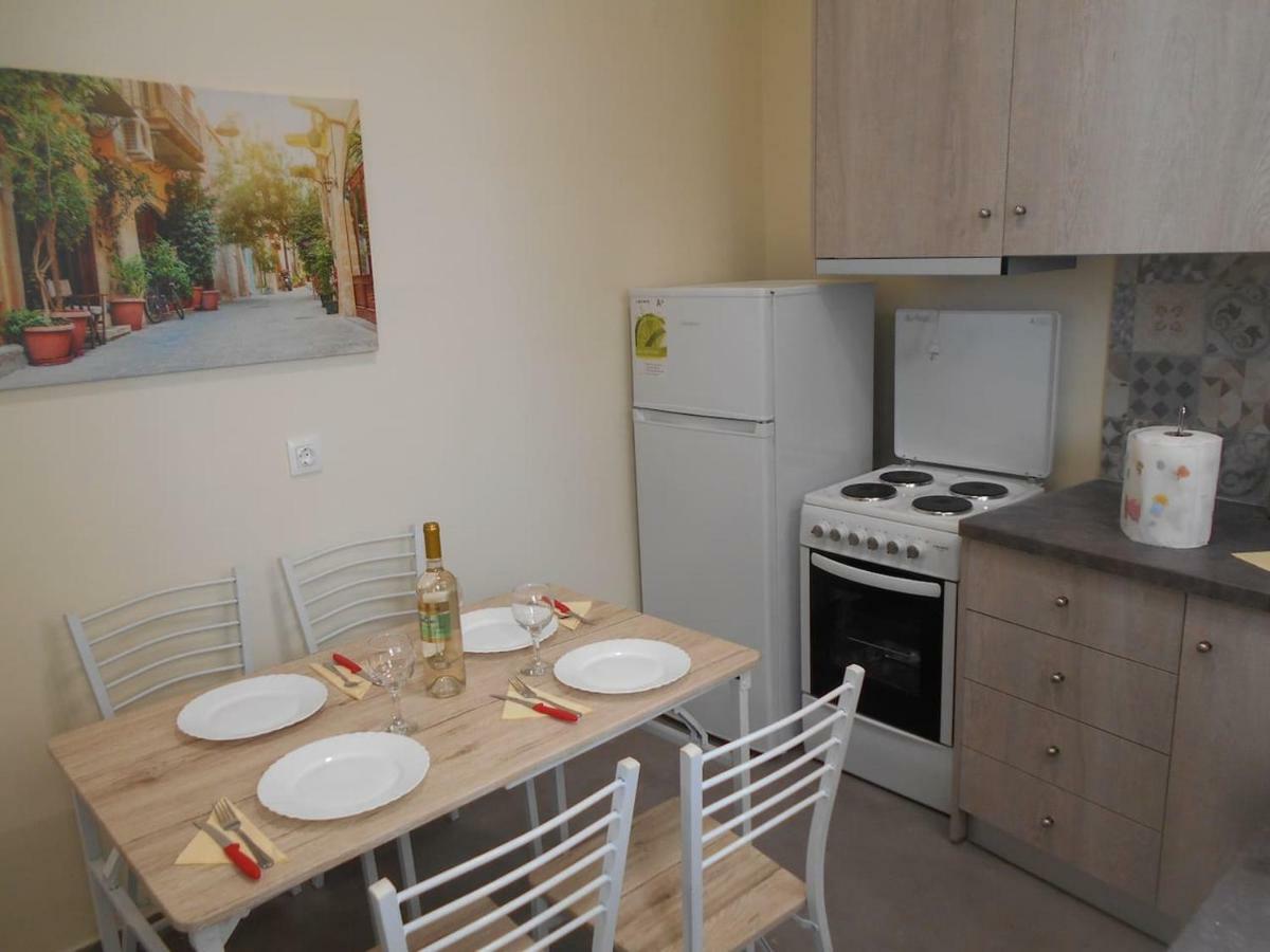 Koukaki-Acropolis Roomy With A Private Veranda Apt. Athens Exterior photo